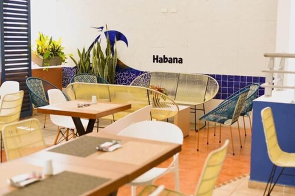Hotel Buena Vista Express Bucaramanga Exteriör bild