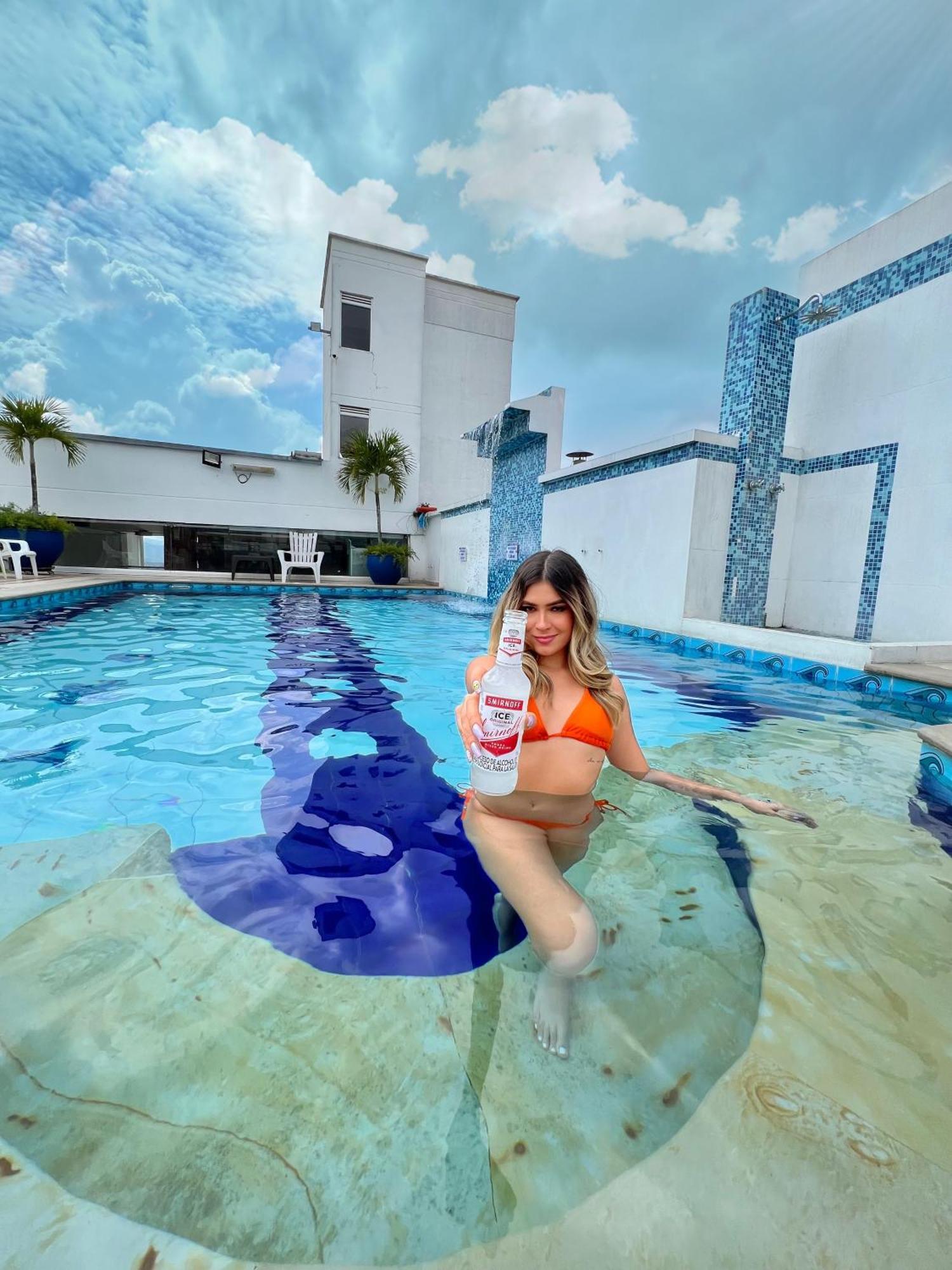Hotel Buena Vista Express Bucaramanga Exteriör bild