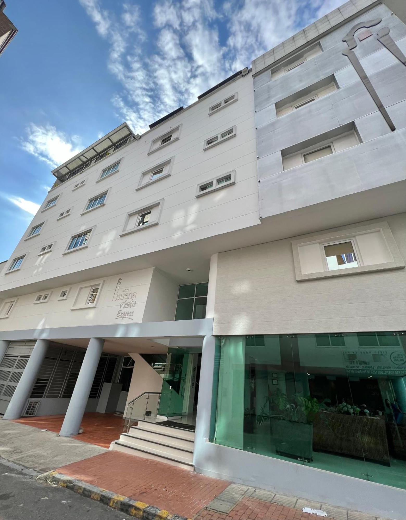 Hotel Buena Vista Express Bucaramanga Exteriör bild
